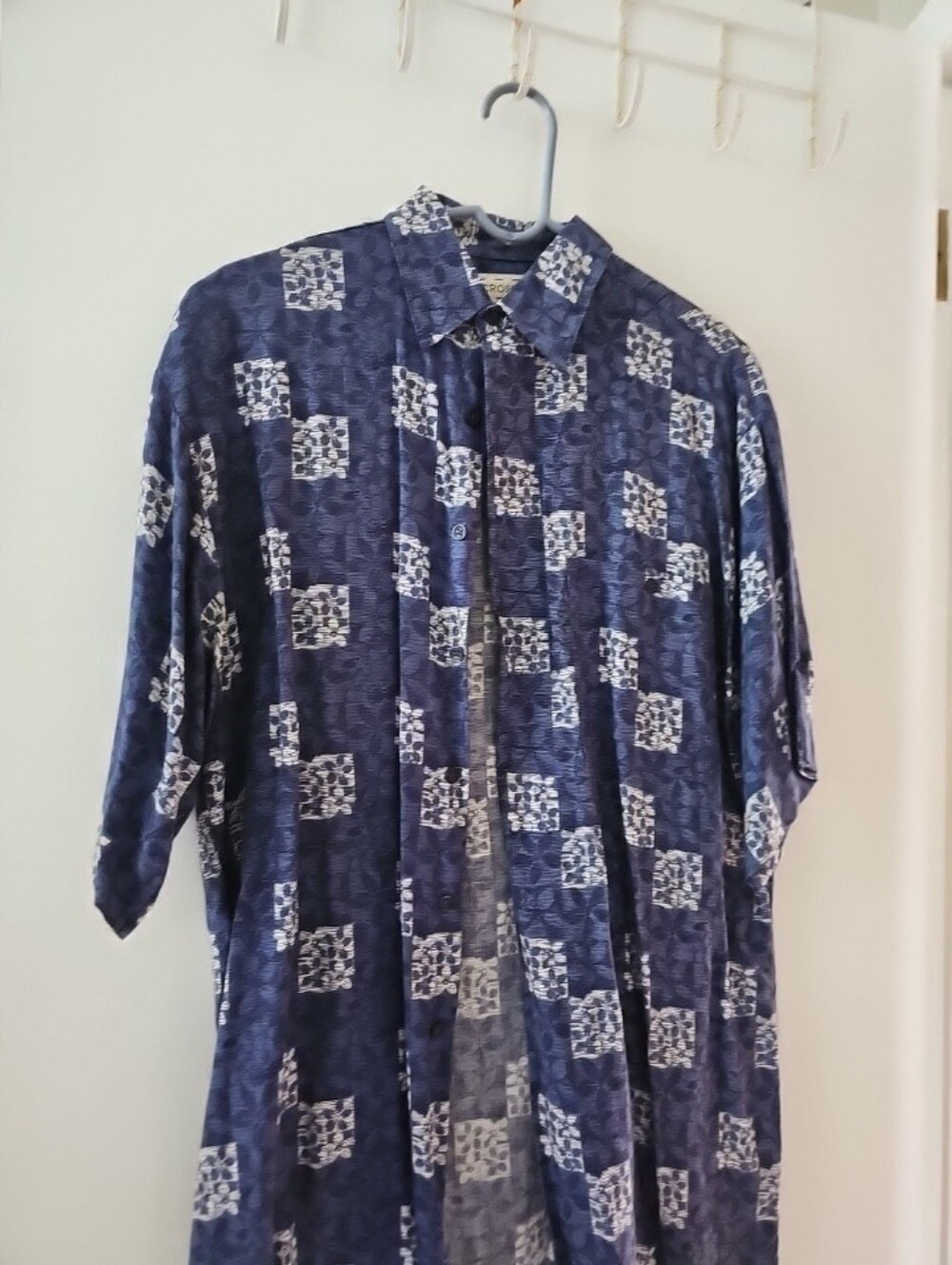 Crossings Mens Small Navy Blue Patterned Button-Up Shirt